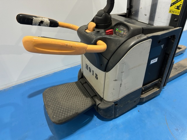 Crown DT3000 Crown DT3000